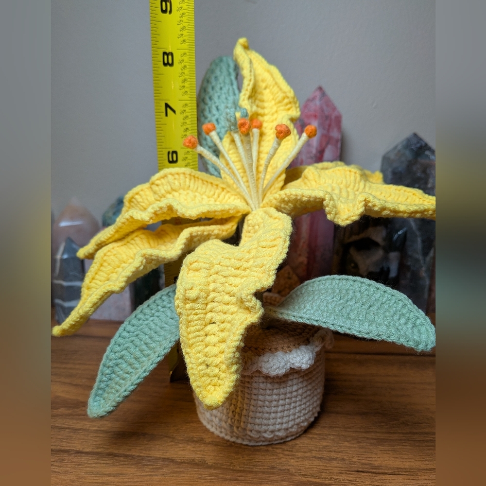 Handmade Crochet Lily Flower In A Crochet Pot - Picture 4 of 4